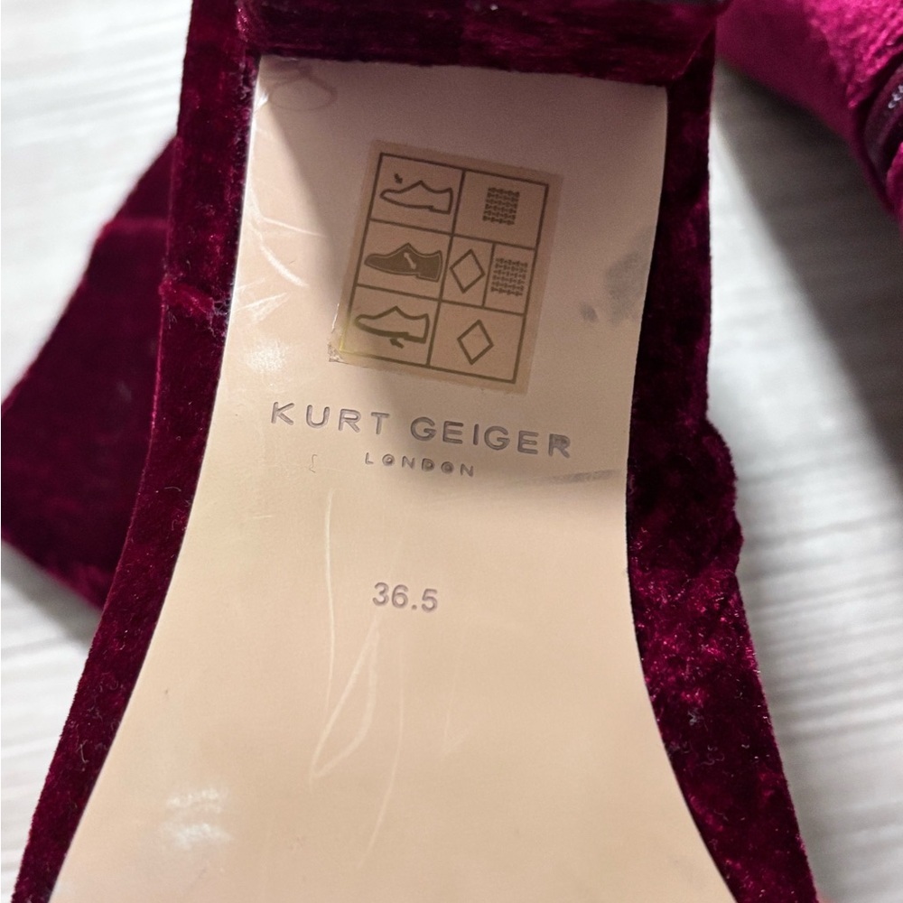 Velvet Croc-Embossed Ankle Boots‎ - Burgundy KURT GEIGER LONDON - Picture 9 of 9